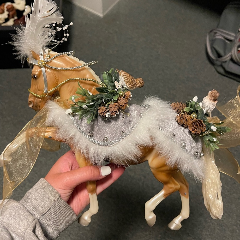 breyer winter wonderland 2017 christmas horse